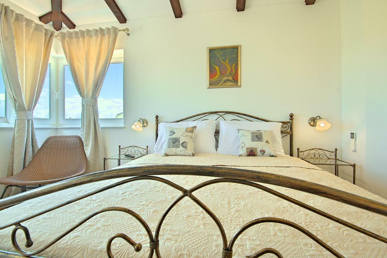 Villa Vespera Rosini Kültér fotó