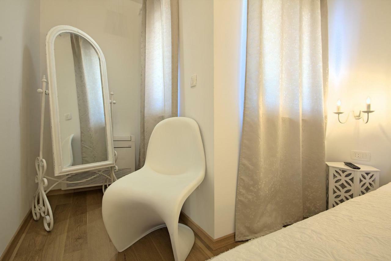Villa Vespera Rosini Kültér fotó